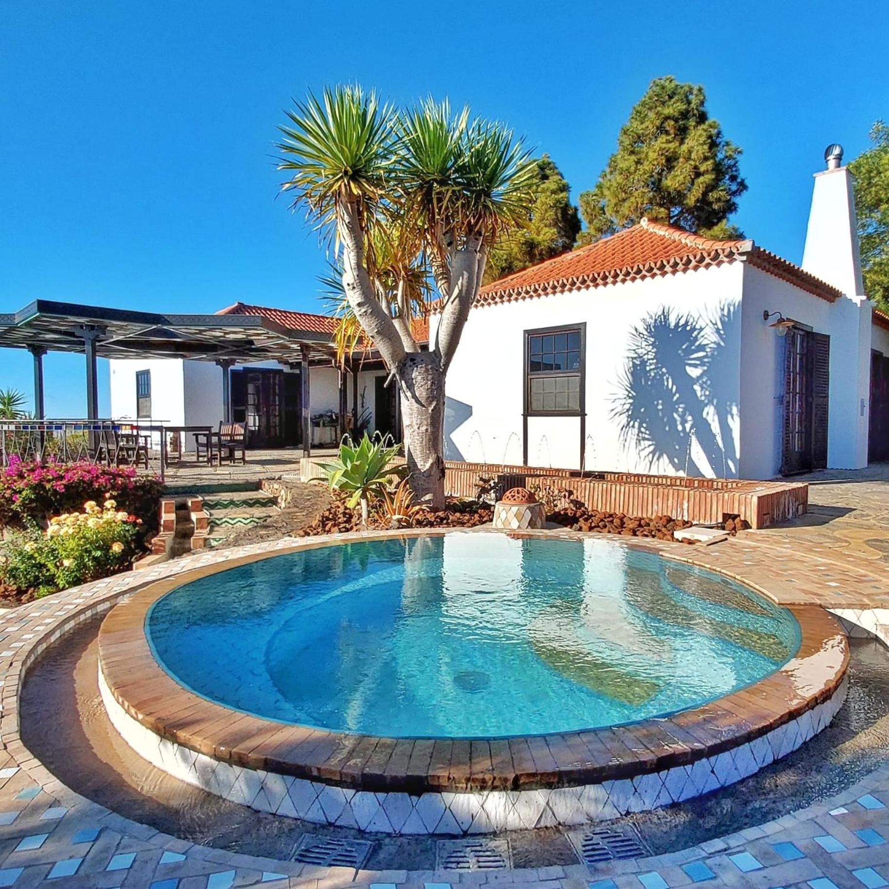 Villa Alpalma Casa & Jardin